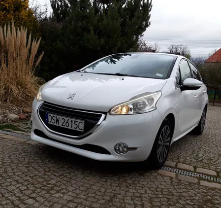 peugeot Peugeot 208 cena 20900 przebieg: 216000, rok produkcji 2013 z Świebodzice